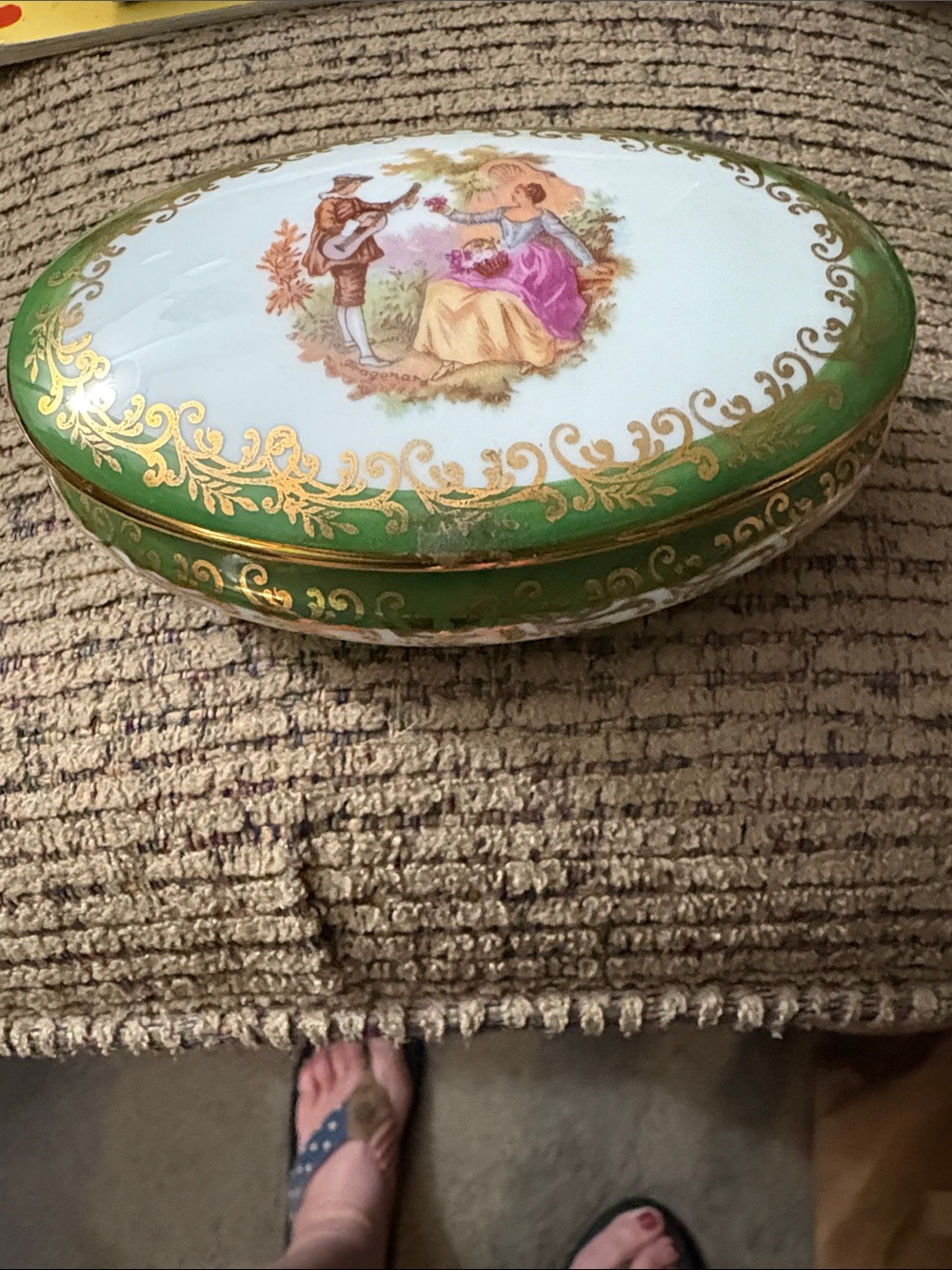 Vintage Limoges France Porcelain Trinket Box Green Gold Courting Couple